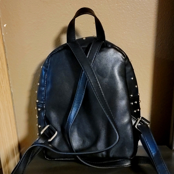 Purse - Picture 3 of 4